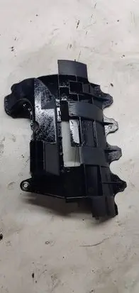 Volkswagen PASSAT B6 Other engine bay part 03G103623a