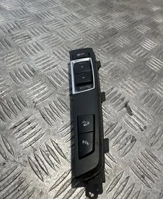 Traction control (ASR) switch