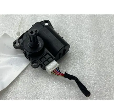 Tesla Model 3 Air flap motor/actuator 150064000A