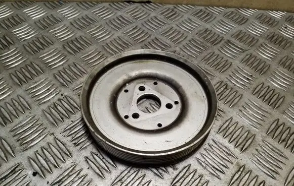 Audi A6 S6 C4 4A Power steering pump pulley 078145255H