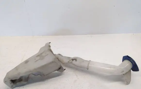 Volkswagen Polo Windshield washer fluid reservoir/tank 6Q0955453N 6Q0955453P