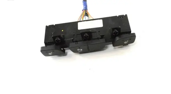 Hyundai ix35 Seat heating switch 933102Y800