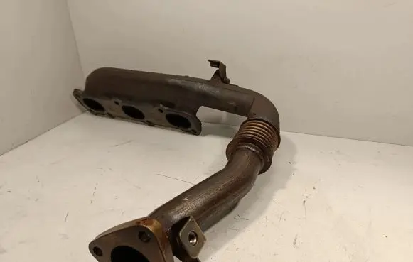 Lancia Thema Exhaust manifold 21052111G