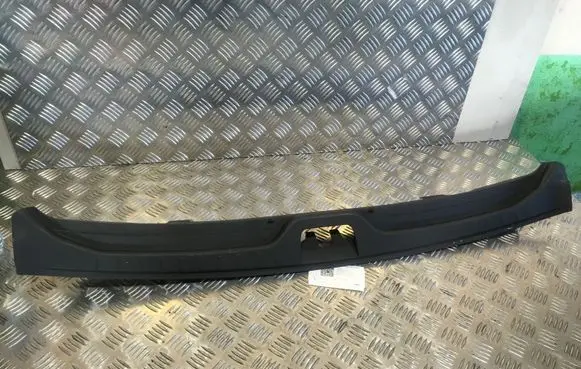 Volvo XC60 Trunk/boot sill cover protection 30740438