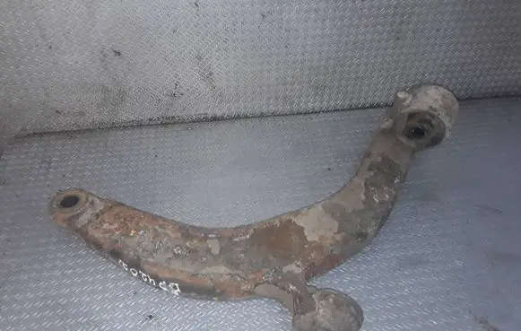 Volkswagen Transporter - Caravelle T5 Front lower control arm/wishbone 
