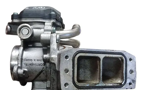 Volkswagen Golf VII Throttle valve 04L128637B 04L128059K 04L128063P