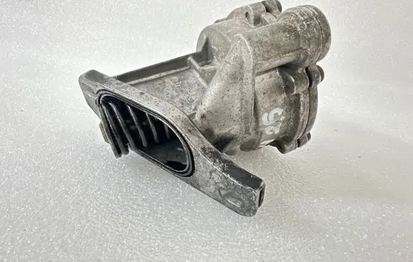 Audi A6 S6 C4 4A Vacuum pump 074145100 96T327 72230018