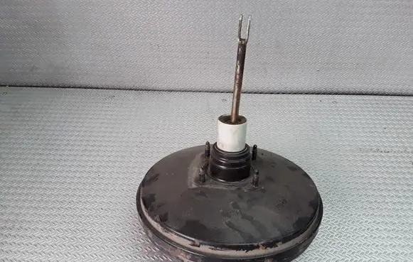 Renault Espace III Brake booster 6025306378E