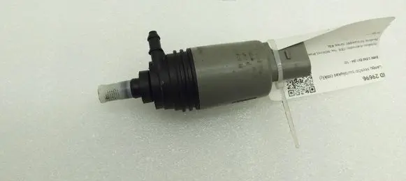BMW 5 E60 E61 Windscreen/windshield washer pump 6934159 67126934159