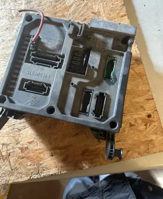 Ford Galaxy Engine control unit/module 7M0971882A