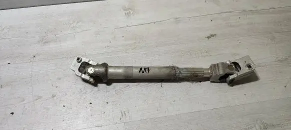 Mercedes-Benz CLA C117 X117 W117 Steering column universal joint A2464600409