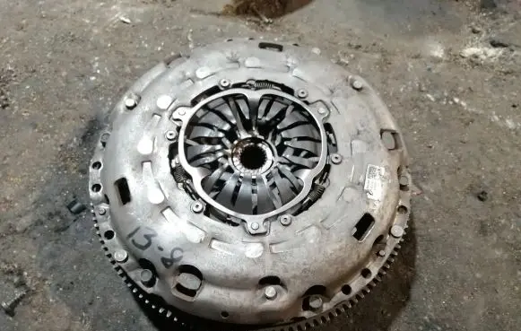 Volkswagen PASSAT B8 Clutch set kit 04L105266C