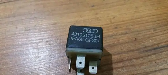 Volkswagen PASSAT B3 Other relay 431951253h