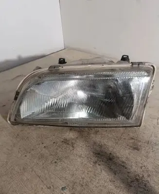 Volvo S40, V40 Headlight/headlamp 203730B