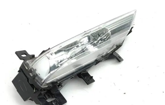 Infiniti Q30 Front fog light F0G14019 89250141