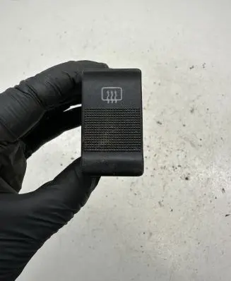 Windscreen/window heater switch