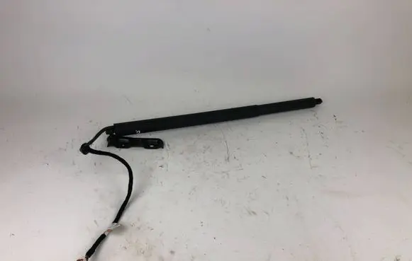 Maserati Levante Other trunk/boot trim element 6701078690 4070M161 20180613