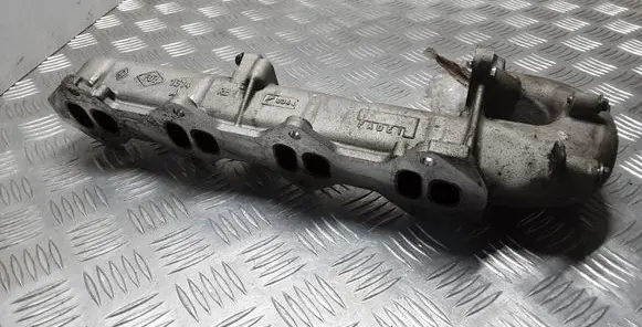 Renault Latitude (L70) Intake manifold