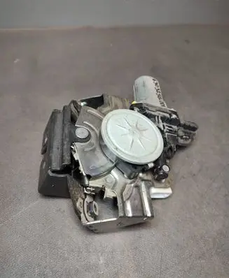 Subaru Forester SJ Tailgate lock latch 63032SG001