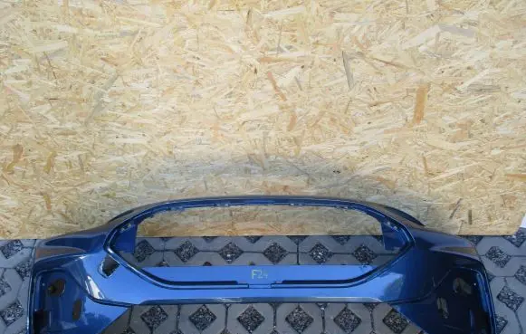 Ford Focus Front bumper NX7B-17C831-SA NX7B-17757-S