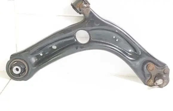 Volkswagen PASSAT B8 Front control arm 3Q0407154B