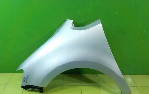 Seat Alhambra (Mk2) Fender PRZOD LEWY