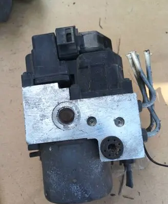 Audi A4 S4 B5 8D ABS Pump 0273004261