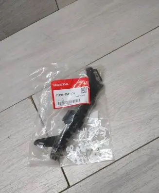 Honda Jazz IV GR Front bumper mounting bracket 71198-T5A-000
