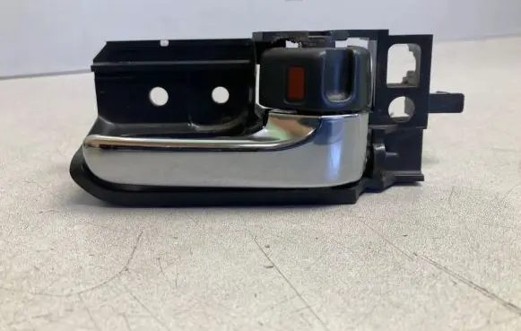 Front door interior handle