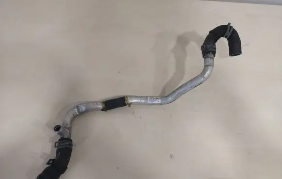 Audi A8 S8 D4 4H Engine coolant pipe/hose 079121065CH 079121054C 079121052C