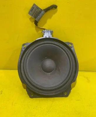 Mini One - Cooper Coupe R56 Front door speaker 3450757