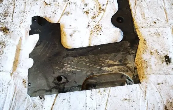 Peugeot RCZ Engine splash shield/under tray 9676556880