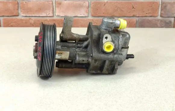 BMW X5 E70 Power steering pump 6796464