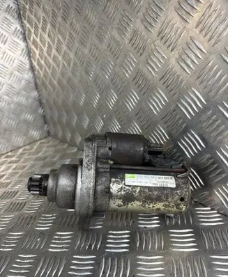 Volkswagen PASSAT CC Starter motor 0AM911023B