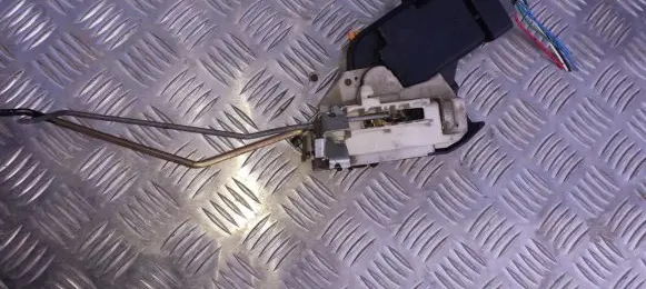 Front door lock