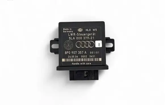 Audi A6 S6 C6 4F Light module LCM 5LA00837921 8P0907357A