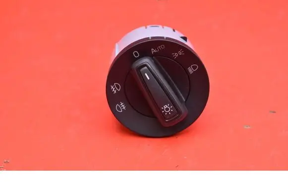 Skoda Fabia Mk3 (NJ) Light switch 5E0941431D