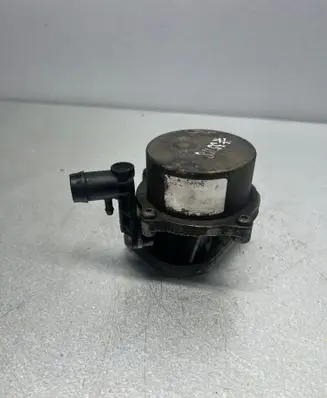 Renault Trafic II (X83) Vacuum pump 8200327252