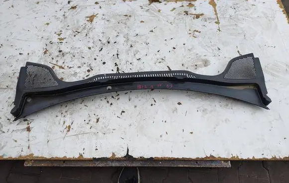 Seat Ibiza IV (6J,6P) Wiper trim 
