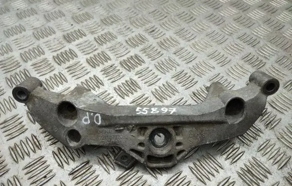 Mini One - Cooper Clubman R55 Gearbox mounting bracket 22116772032 67871110