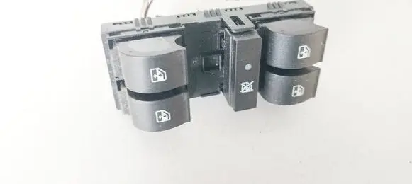 Fiat Tipo Electric window control switch T098