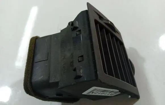 Opel Vectra C Dash center air vent grill 230635620
