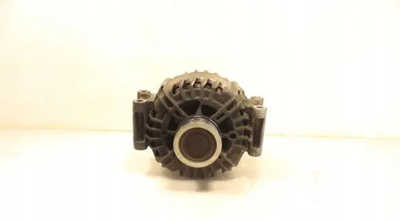 Volkswagen PASSAT B6 Generator/alternator 2606237A