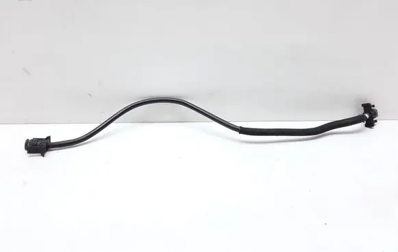 Volvo V70 Engine coolant pipe/hose