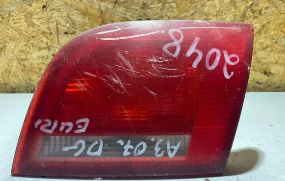 Audi A3 S3 8P Tailgate rear/tail lights 8P4945094
