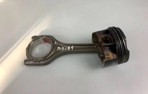Audi A3 8Y Piston with connecting rod 05EAB 030321 162456