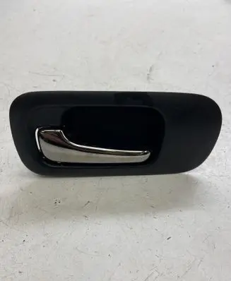 Honda CR-V Loading door interior handle 
