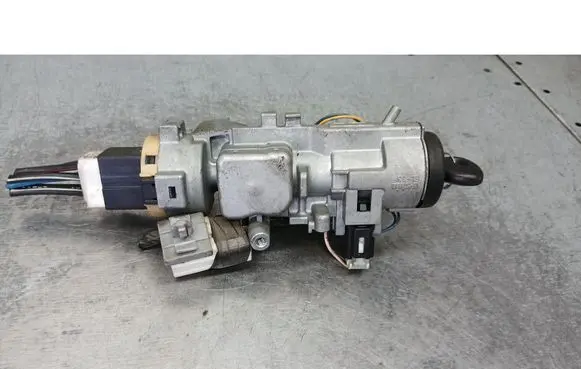 Mazda Premacy Ignition lock