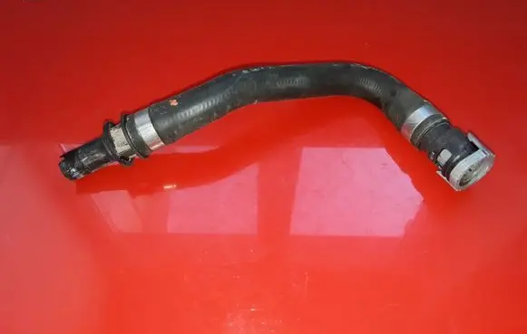 Volvo V40 Engine coolant pipe/hose 31319140