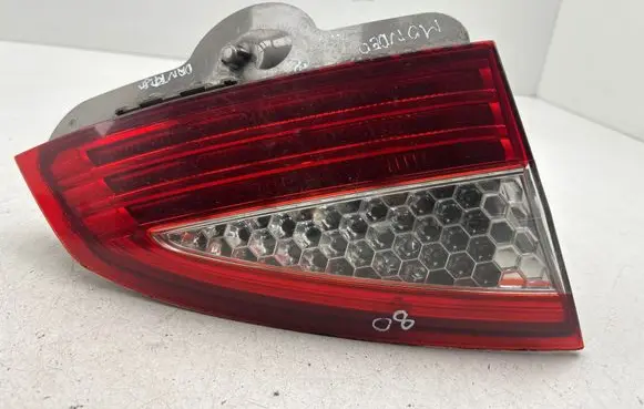 Ford Mondeo MK IV Tailgate rear/tail lights 7S7113A603B
